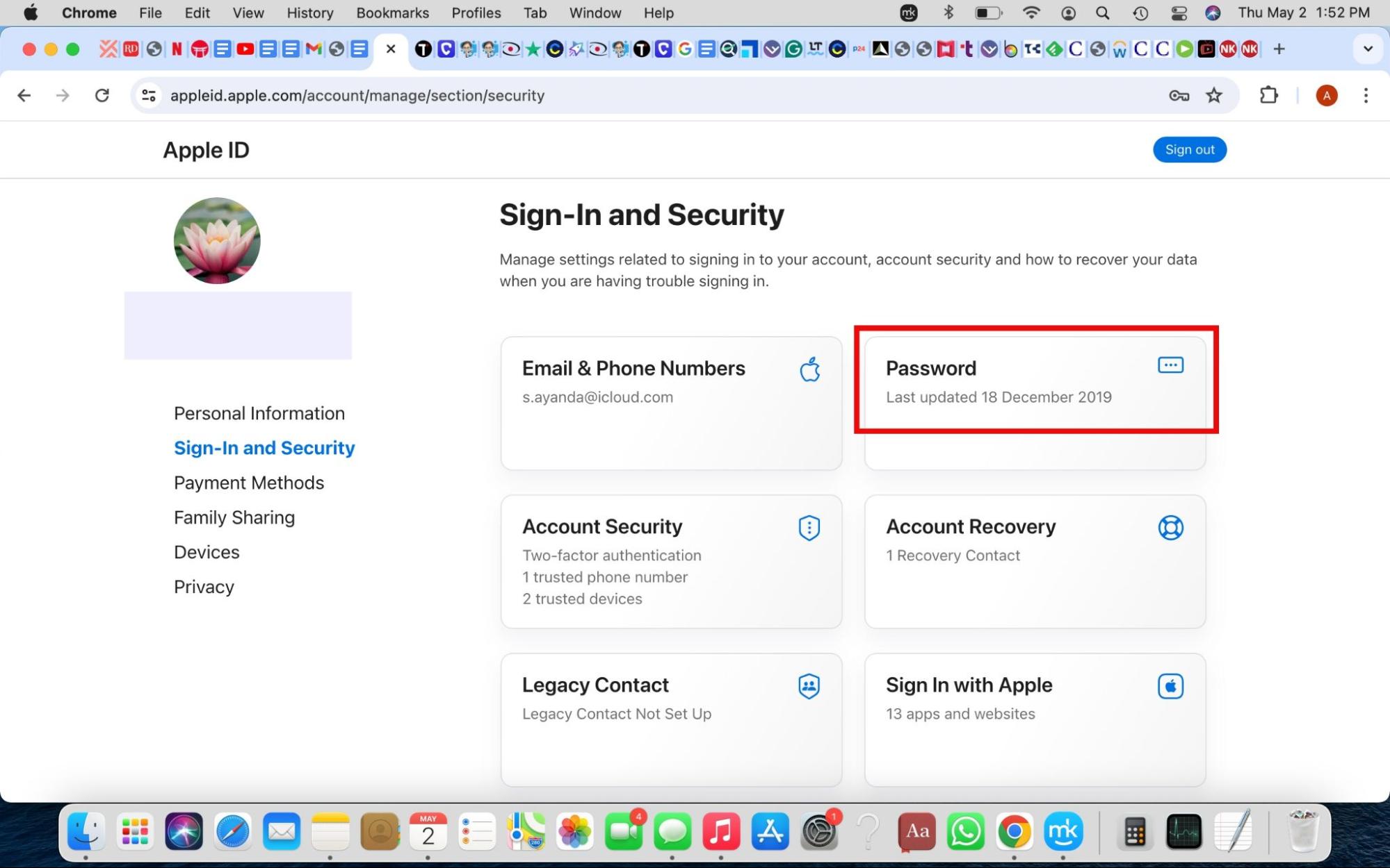 Change your Apple ID password to secure your iCloud. On the web, sign in to appleid.apple.com, select Sign-In and Security > Password, and enter a new password. Now check the box to sign out current devices. Change your Apple ID password to secure your iCloud. On the web, sign in to appleid.apple.com, select Sign-In and Security > Password, and enter a new password. Now check the box to sign out current devices.